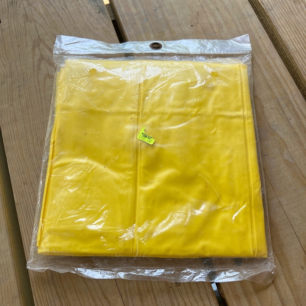 Vibrant Yellow Inflatable Air Mat - Picture 2 of 2